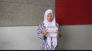 Puisi Aku atau Kamu yang Jahat Karya Fingky Mulia