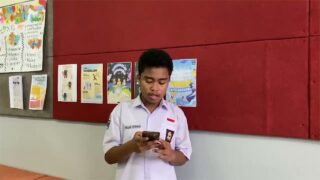 Puisi Berdiri Di Atas Ilmu Karya Michael Aria Kusuma