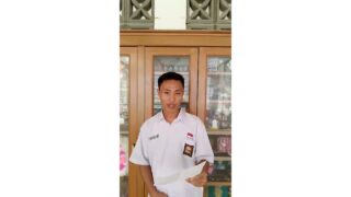 Puisi Makhluk Halus Karya Fransisku Tasirikeru