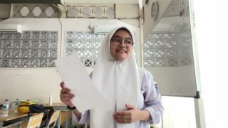 Puisi Lelaki Bertopeng Karya Hasnah Kamila Maulikha
