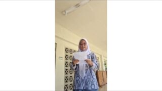 Puisi Pasrah Tapi Tak Rela Karya Nadira Sarah Eshal